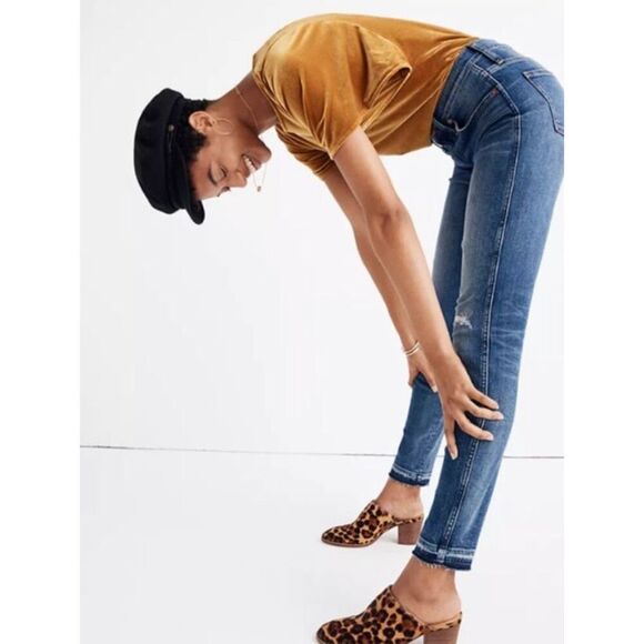 Madewell Petite 9" Mid-Rise Skinny Jeans York Wash: Rip and Repair Edition 26P - Picture 2 of 6